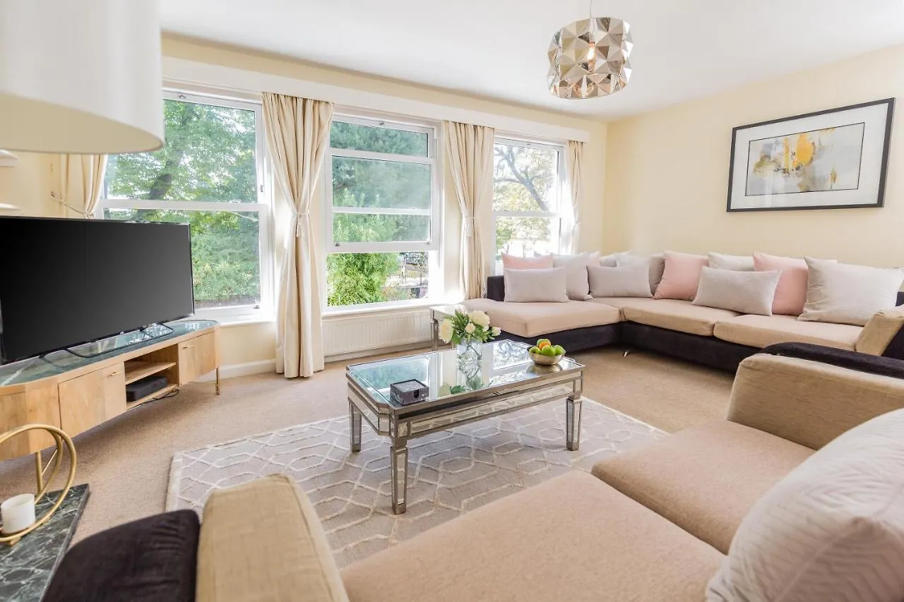 Glensanda - By Luxury Apartments Cheltenham